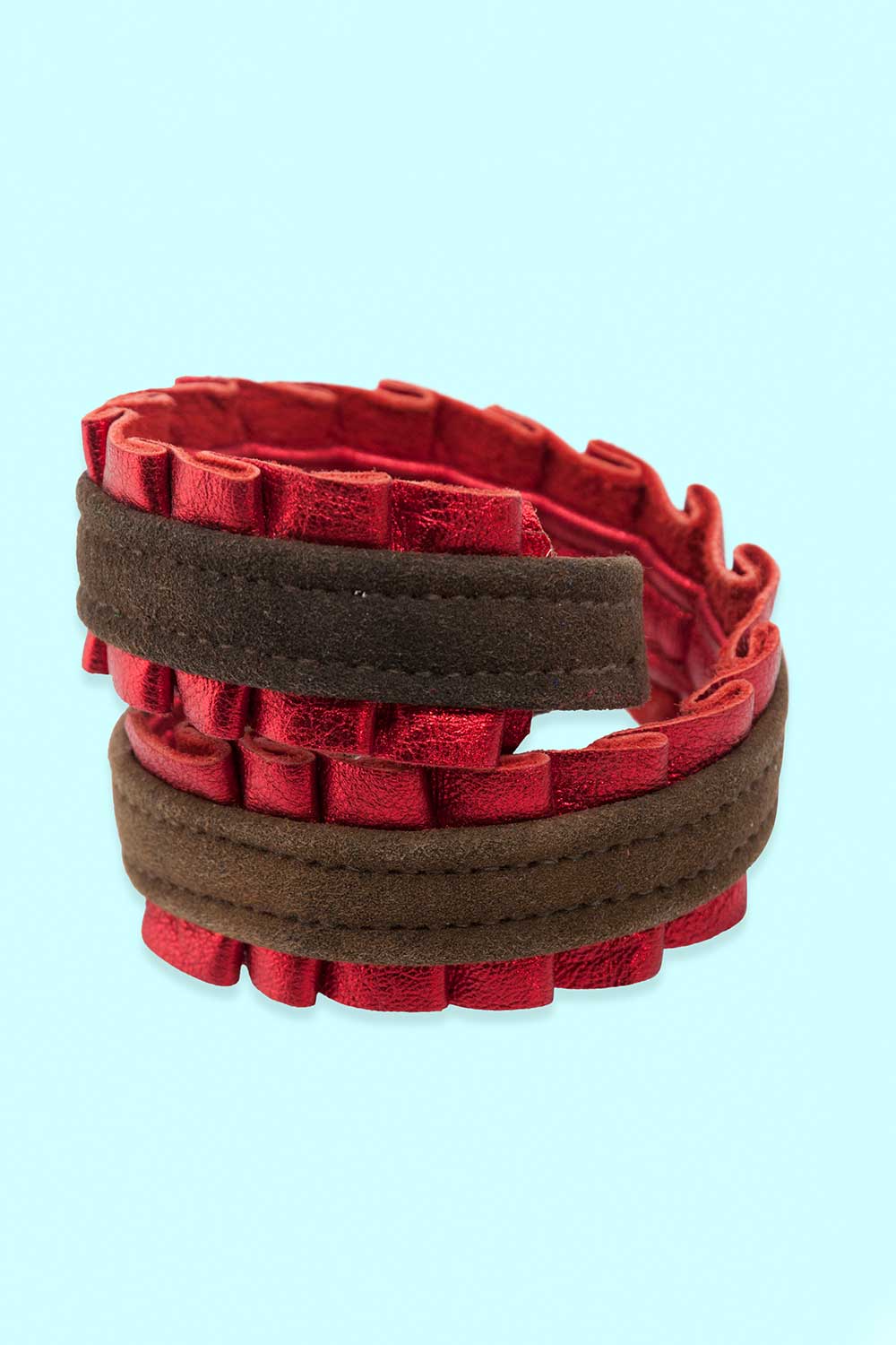 Produktbild Lederarmband mit glänzender roter Rüsche von FederRock